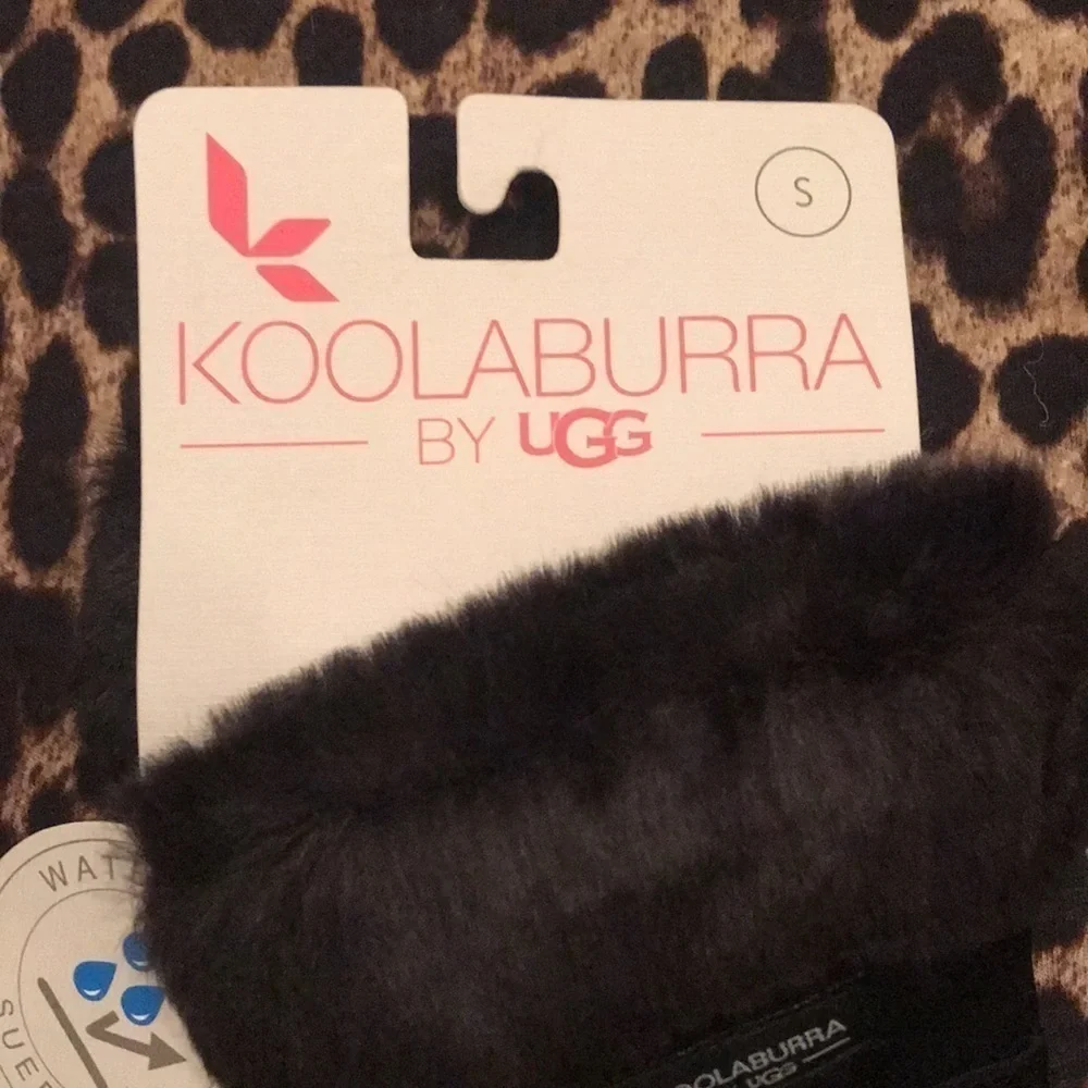 Brand New Koolaburra by UGG Water Resistant Black Suede Gloves